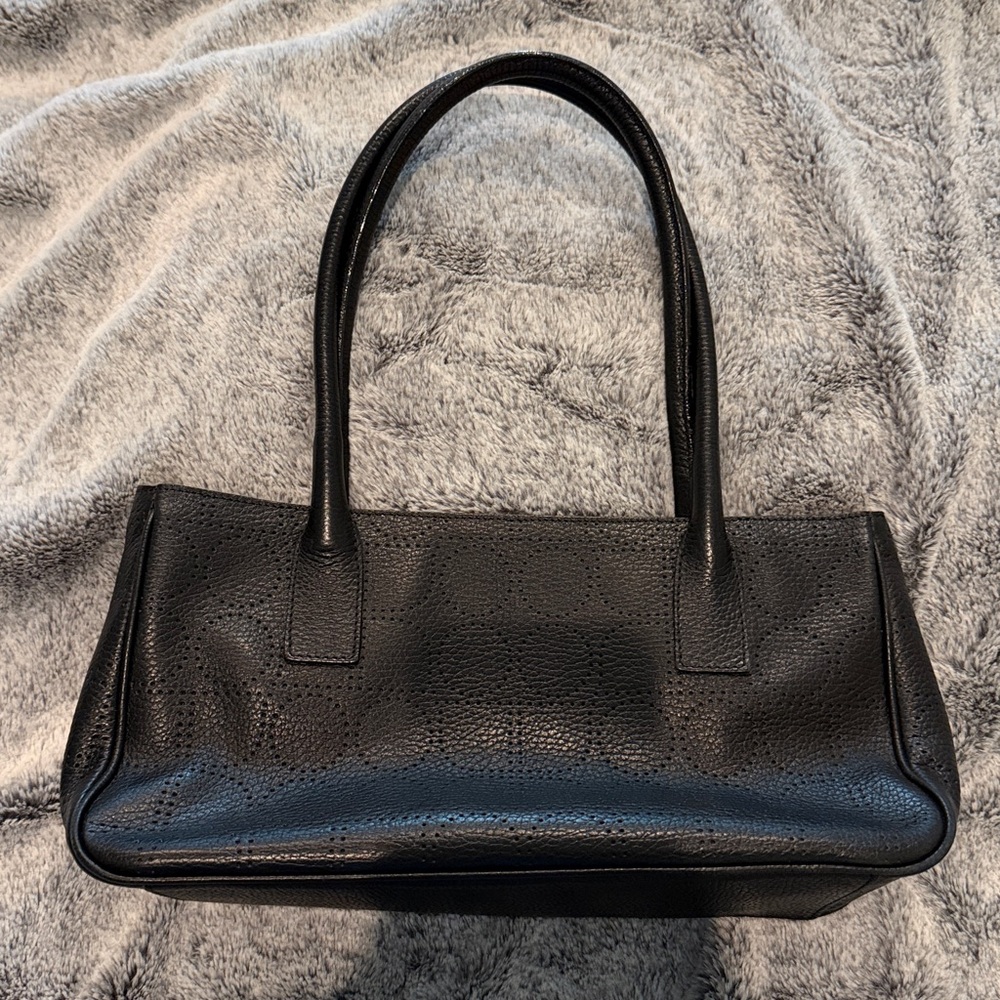 Kate Spade black ‘punched Noel’ leather top-handle bag. - Picture 7 of 12